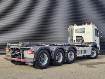FMX 470 8x4 / 30t KABEL - CONTAINER SYSTEEM